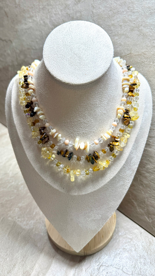 Collares en Cascajos de Piedra
